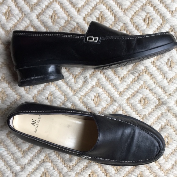 Anne Klein loafers - Picture 2 of 3